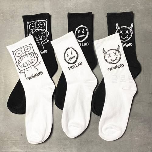 Japanese Cotton Men&39s Cartoon Pattern Hip Hop Style Street Fashion Creative Skateboard Socks Happy Funny Novelty Crew Socks