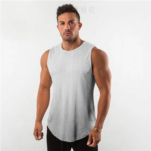 New Summer Plain Mens Running Vest Men Gym Clothing Bodybuilding Fitness Tank Top Sleeveless Undershirt Workout Stringer Singlet