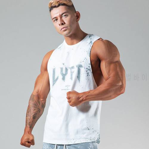 Men Fitness Running Mesh Breathable Bodybuilding Stringer Tank Tops Men Gym Sleeveless Shirt Vest Singlet Sportswear Workout