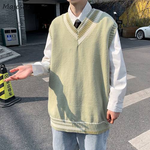 Striped V-neck Sweater Vests Men Loose Sleeveless Knitwear Male Preppy Style Autumn Warm Thermal Jumpers College Simple Baggy