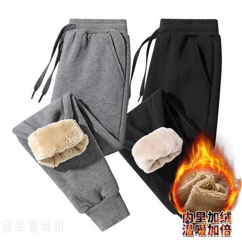 Mens Cashmere Sweatpants Winter Warm Lamb Wool Trousers for Male Lined Fleece Pants Mens Autumn and Winter Casual Joggers Pants