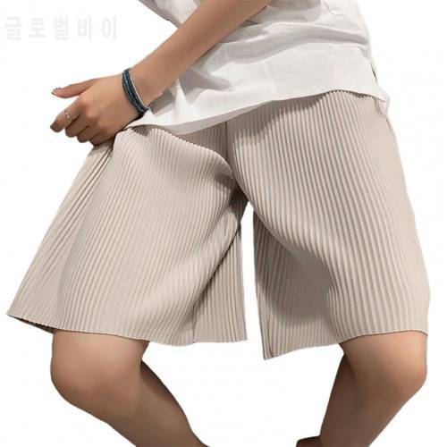 Men Shorts Casual Pleated Solid Color Pleated Summer Loose Wide Leg Breathable Men Shorts Korean Style Summer 캐주얼 반바지