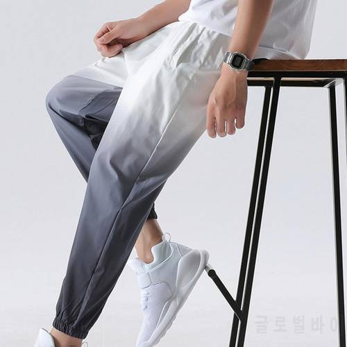 2021 New Hip Hop Streetwear Joggers Pants Men Casual Cargo Pant Gradient Color Drawstring Summer Mid Rise Pockets Trousers Sprin