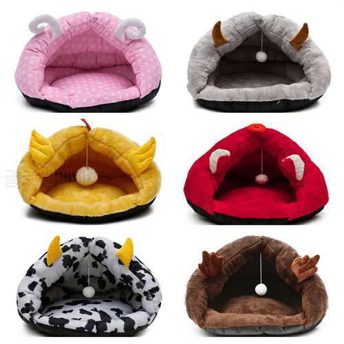 Winter Warm Dog Bed Pet House Lovely Soft Fleece Cat Cave Bed Cozy Nest Pet Slippers Shape Sleep Cushion Small Dog Puppy Kennel