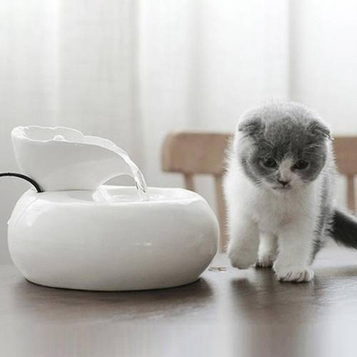 Porcelain Pet Cats Automatic Water Dispenser Feeder Bottle Drinking Fountain Automatically recycles the pet fountain