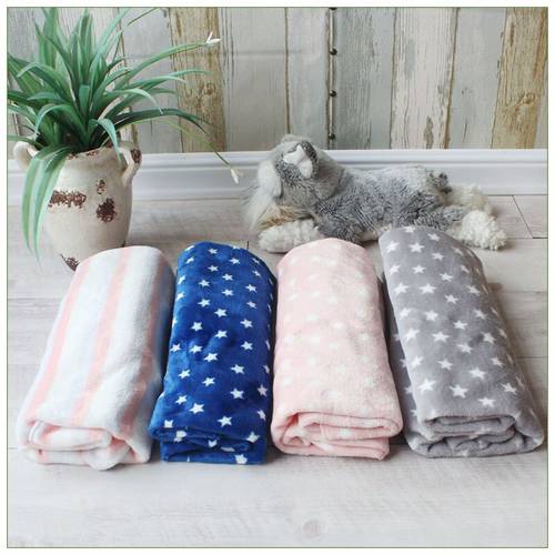 Soft Pet Blanket Warm Dog Cat Mat Fleece Pet Puppy Blanket Towel Small Medium Large Dogs Cats Sleeping Sofa Cover Pet Supplies