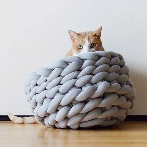 Ins Handmade Cat Nest Unique Soft Comfortable Puppy Bed Novelty Washable Knitting Kitten Sleeping Mat Winter Warm Cat Basket