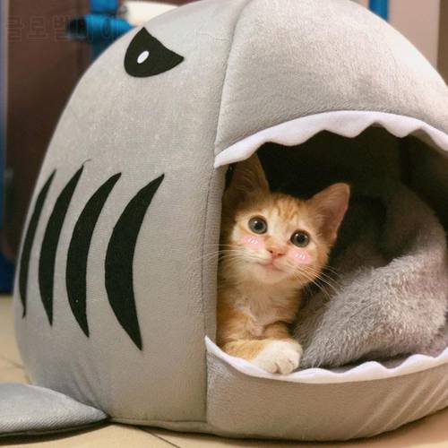 Pet Shark-Mouth Shaped Cat House Mat Warm Plush Dog House Kennel Closed Soft Cat Bed Pet Supplies Waterproof Pet Nest