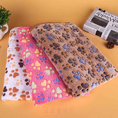 1Pcs coral velvet paw print blanket cat and dog mattress winter blanket warm and soft mattress household pet supplies