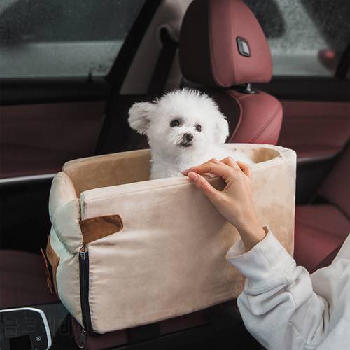 Puppy Cat Bed for Car Portable Dog Bed Travel Dog Carrier Protector for Samll Dogs Safety Car Central Control Pet Seat Chihuahua
