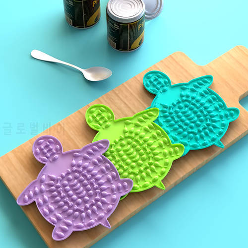 Silicone Turtle Dog Sucker Plate for Pet Slow Food Ease Bathing Uneasy Distraction Lick Mat Food Training Feeder Dog Supplies