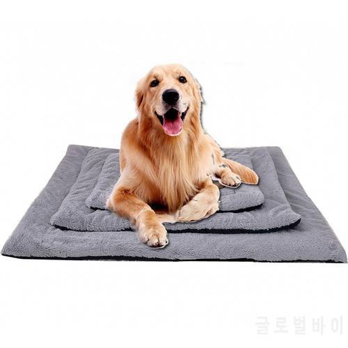 Winter Dog Mattress Super Soft Fleece Fluffy Pet Blanket Large Dog Bed Household Portable Washable Warm Puppy Bed Carpet