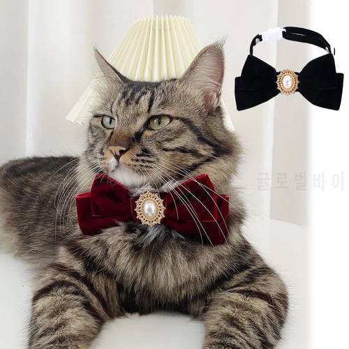 Retro Cats Collars Velvet Kitten Bowknot Bow Tie with Pearl Adjustable Anti-suffocation Puppy Necklace Pets Party Accessories